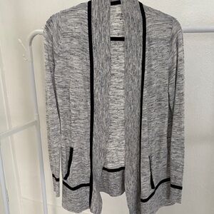 Lou & Gray Women's Grey Open Front Cardigan Sweater